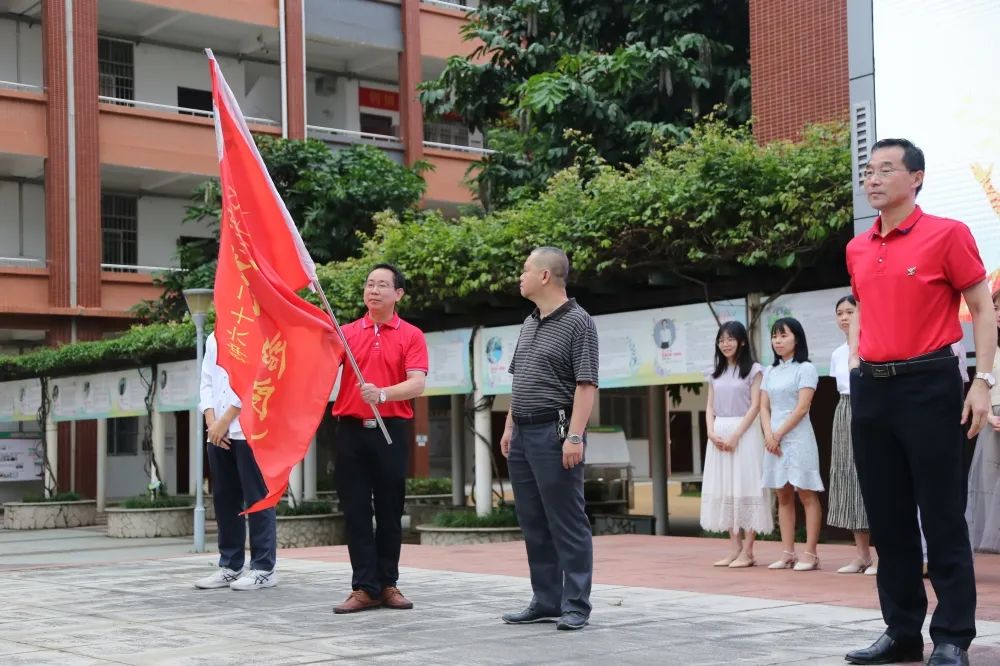 李春跃东川图片