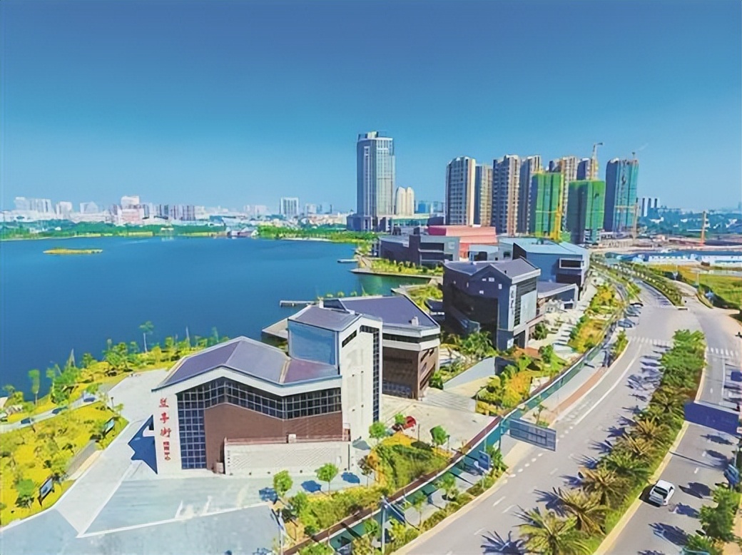 钦州规划在白石湖南侧建一个大型商业综合体_片区_项目_建设
