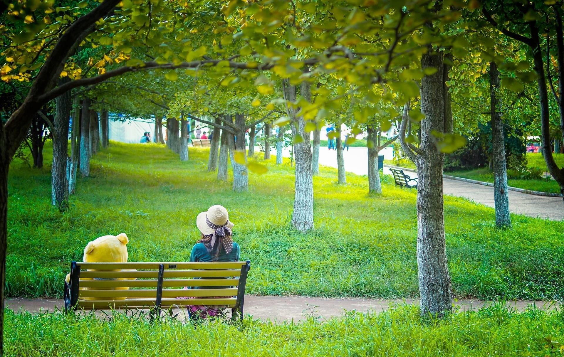 男人拥抱你的姿势，暴露了他内心爱你的程度_搜狐网