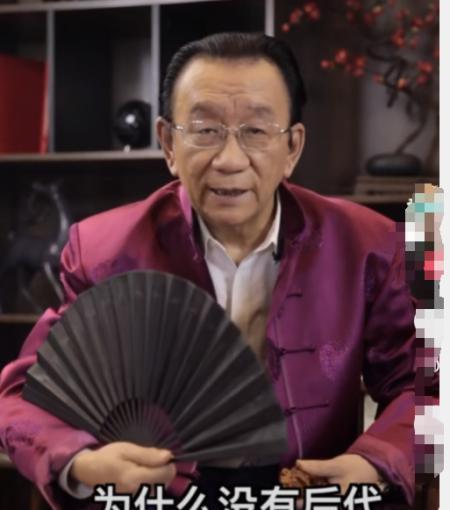 原创相声大师侯耀华近况曝光改说评书讲国学73岁风采不减当年