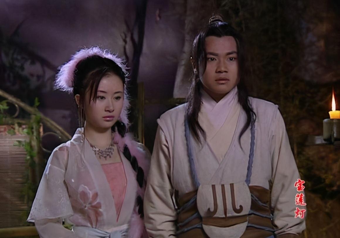 2005年,在《宝莲灯》中饰演俏皮可爱的狐狸小玉,前期的单纯可爱,后期