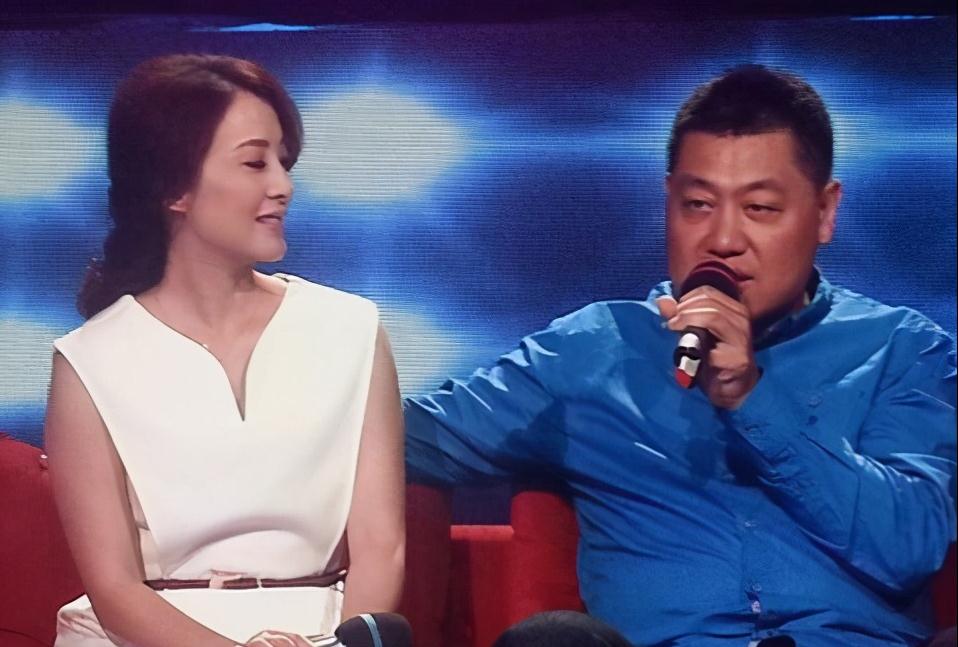 演员徐露饰演疯癫"可云"走红,为家庭淡出荧屏,45岁仍有气质_姜凯阳