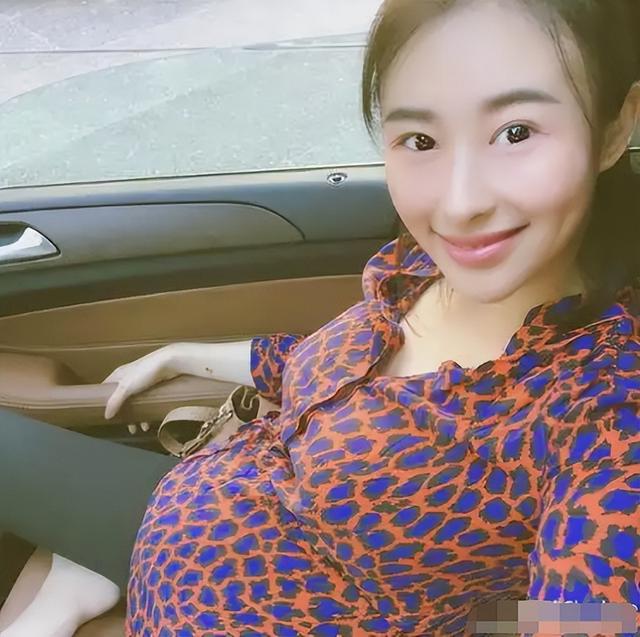 车模"兽兽"遭两任男友曝光"非法画面"视频回顾:曾被全网唾骂_杨迪