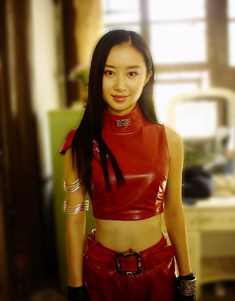 她5岁正式出道,凭傻妞一角大红大紫,如今33岁依旧不忘初心_舒畅_年龄