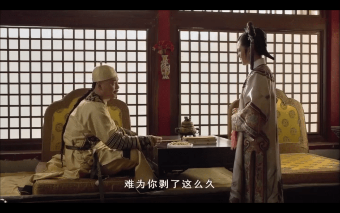 甄嬛传木薯粉事件终极内幕不是华妃陷害甄嬛而是曹琴默报复华妃