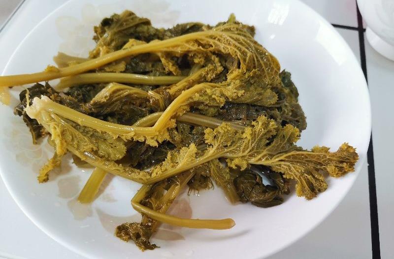 汉中浆水菜的腌制方法,不用引子,加2勺面粉腌出酸香可口浆水菜_清水