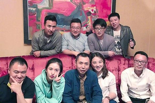 原创张翰陈翔参加同学聚会同龄人里明星为何总是显年轻