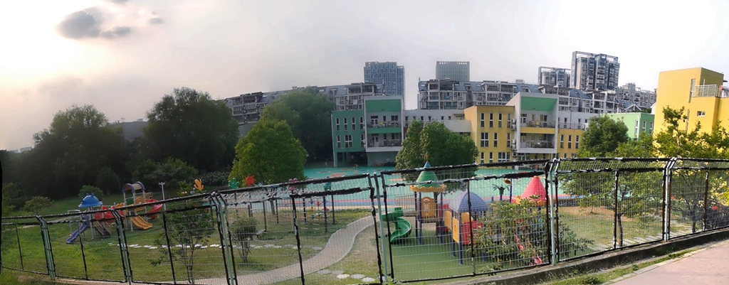 短视频UP主的创作利器，智云SMOOTH-Q4 COMBO套装体验