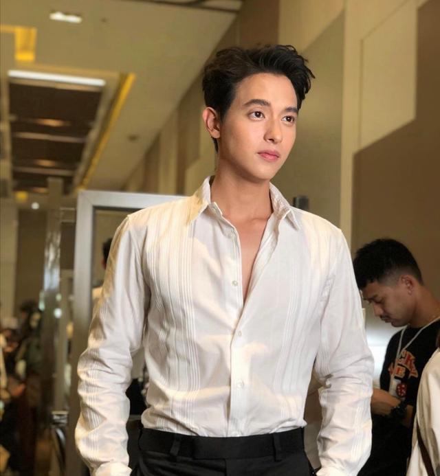 泰国男星mario,boy,nadech,nine,mark谁的代言更好呢?_作品_身材_weir