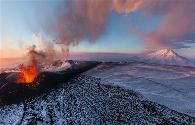 最為世界上的超級火山,黃石公園火山如果一旦噴發,所帶來的的傷害勢必