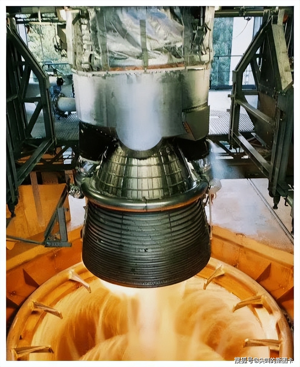 猎鹰9火箭的回收和复用,也正是建立在梅林系列,猛禽系列等发动机