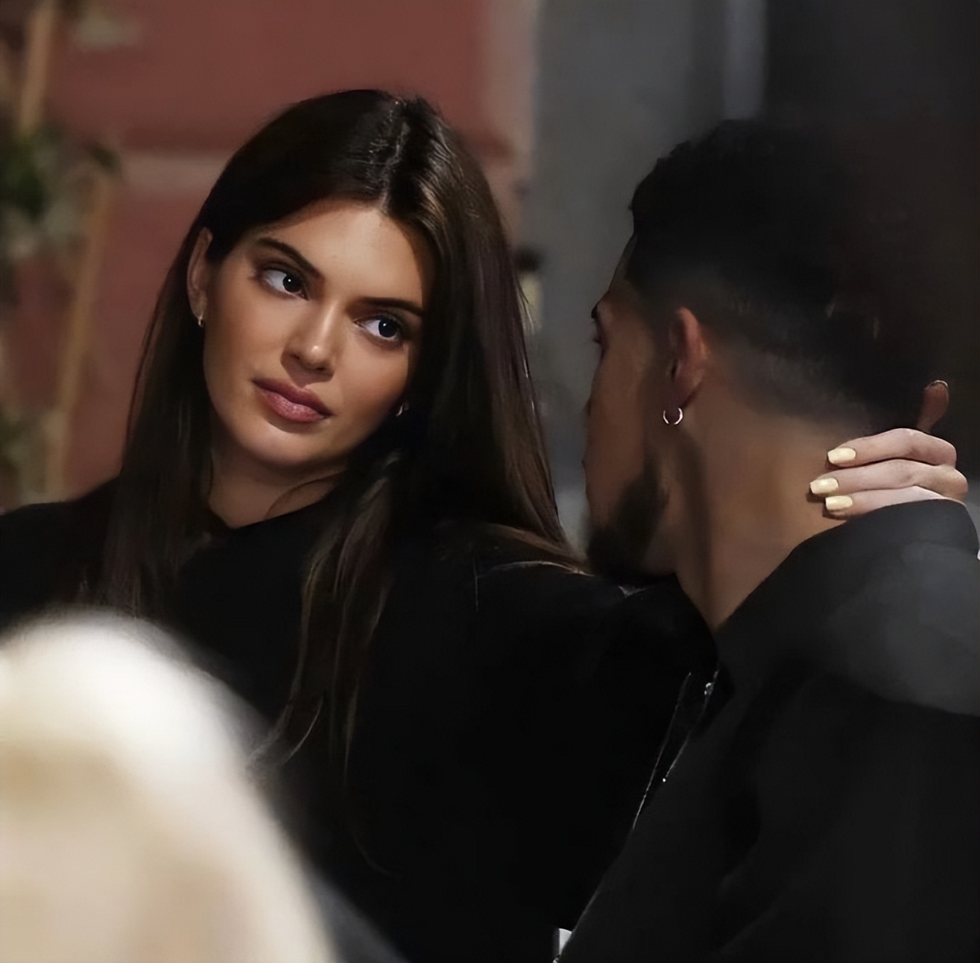 原创nba悍将伊巴卡追求詹娜领跑众球星一优势比名气更有吸引力