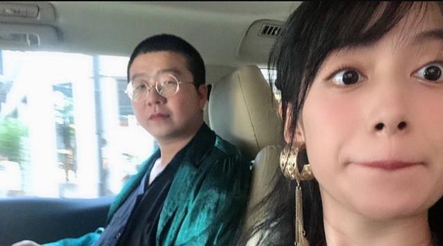 原创李诞承认跟黑尾酱分手年初友好签了分手协议网友一点不意外