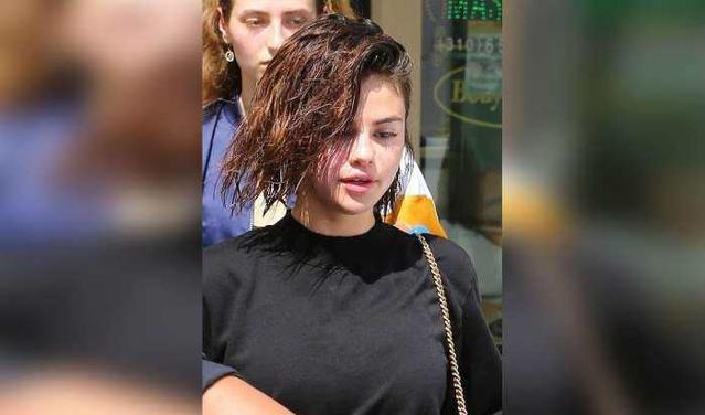 赛琳娜商店买酒?