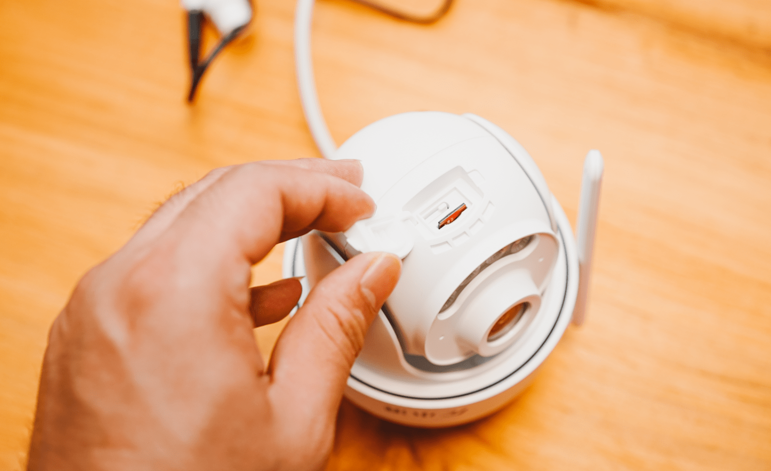 原创200元的镇宅神器用起来如何创维小湃室外监控摄像头q30体验