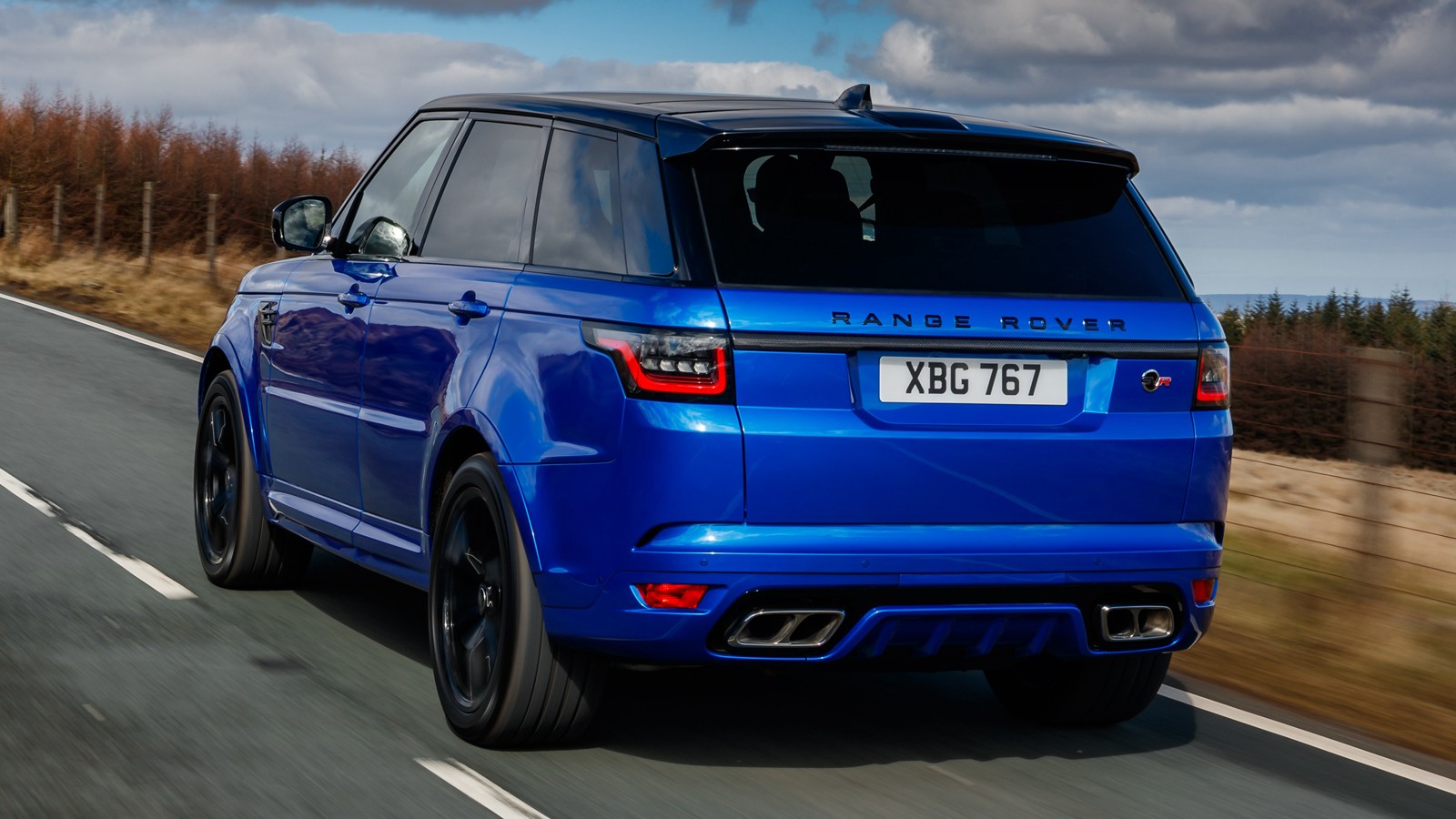 2023款路虎揽胜sportsvr版渲染图曝光搭载44t宝马x5m发动机