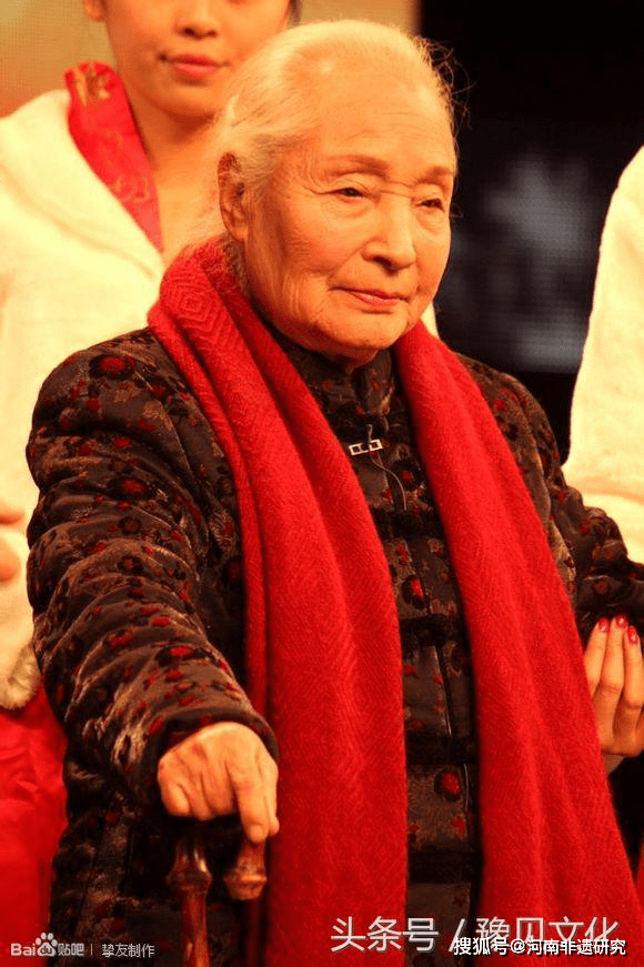 苏兰芳先生登台献艺豫剧"三兰""十八兰""豫西三张""汴京三王""六大