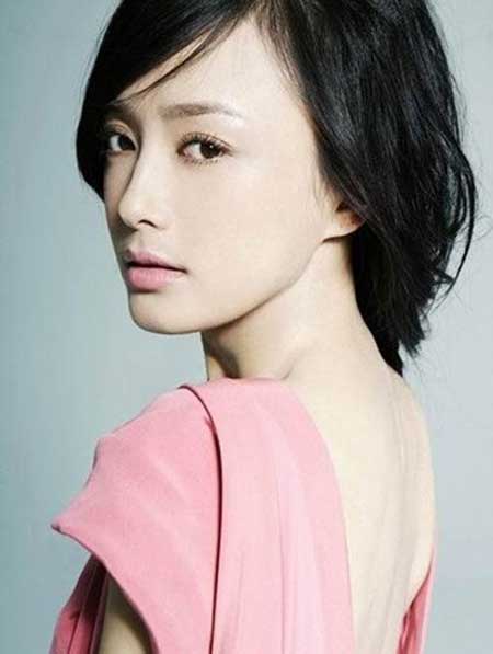 原创沈阳出生中国女演员歌手平面模特秦岚