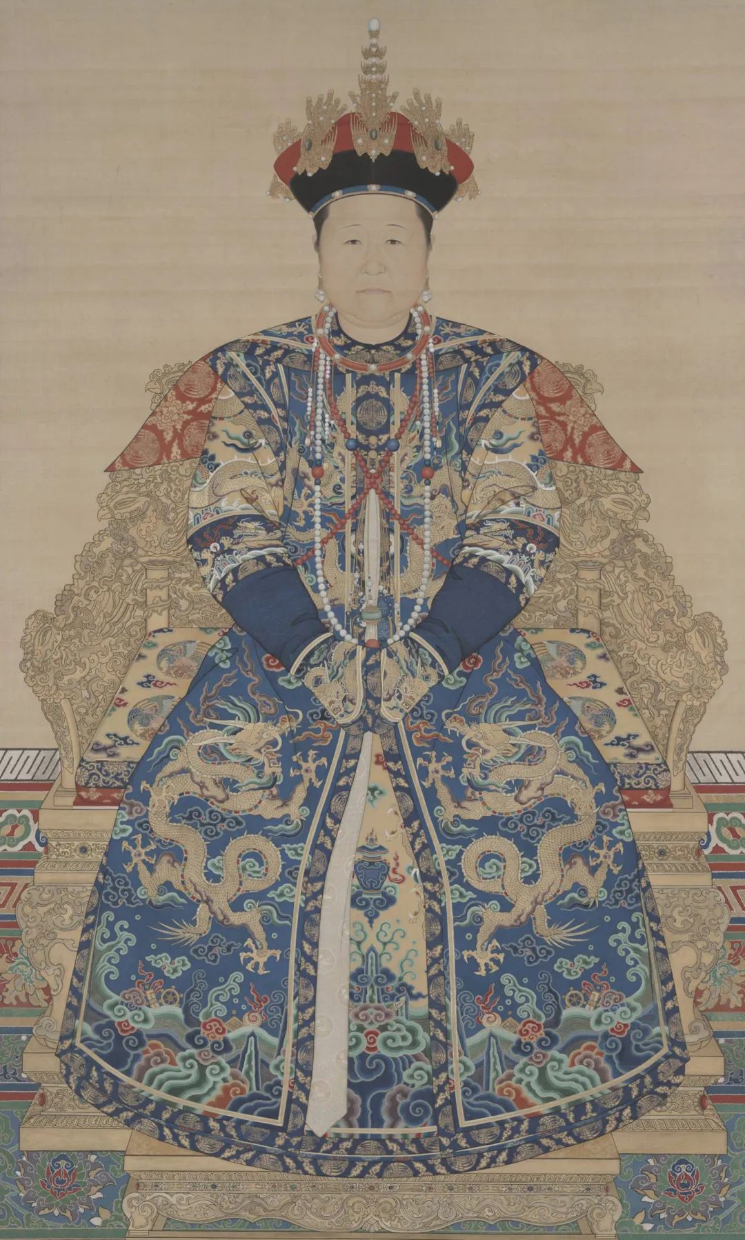 太宗文皇帝(皇太极)朝服像,孝庄文皇后朝服像,世宗宪皇帝(雍正)朝服像