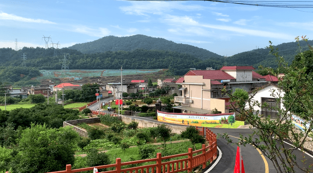 韶山乡平里村，杨门七雄很壮烈