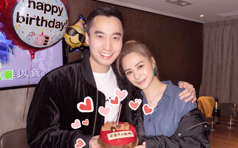 阿娇前夫赖弘国晒聚会照,孕妻Alice优雅大方