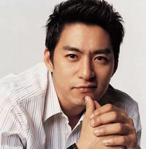 原创张东健色情聊天遭曝光美模人妻通吃照片时尚太大玄彬也躺枪