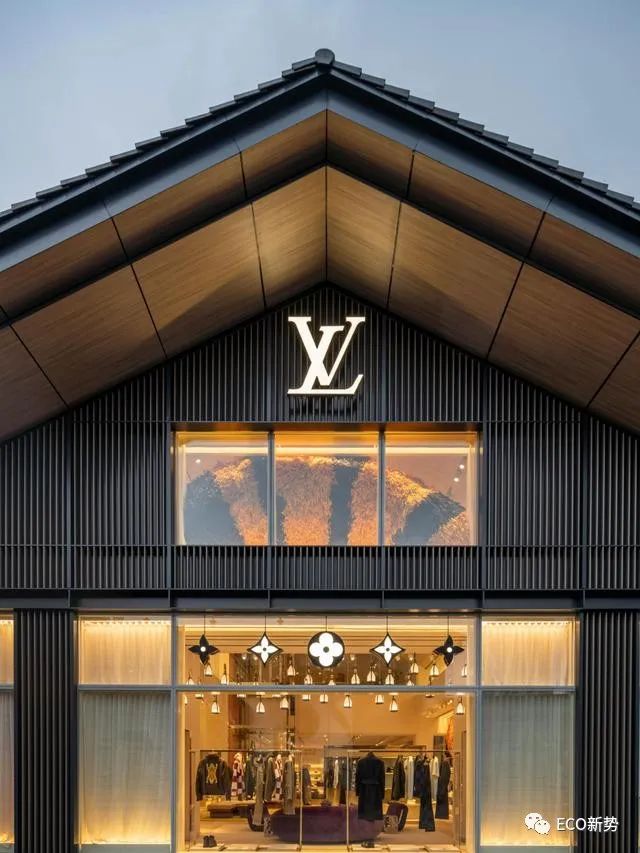 �ݳ�Ʒ��ˮֱ����,��ǳ���Ǽ���?