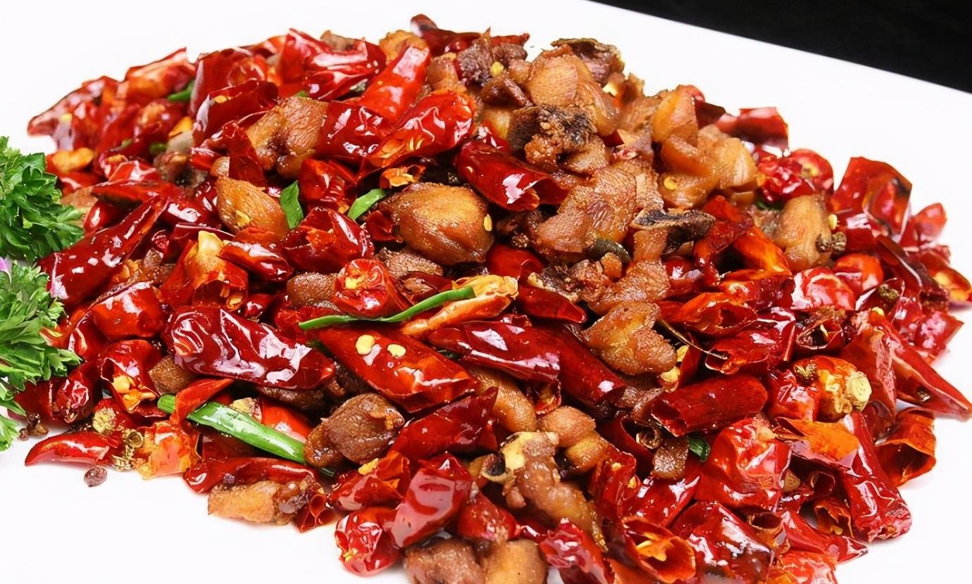 原创辣子鸡的做法经典川菜做法鲜香劲辣好吃停不下来