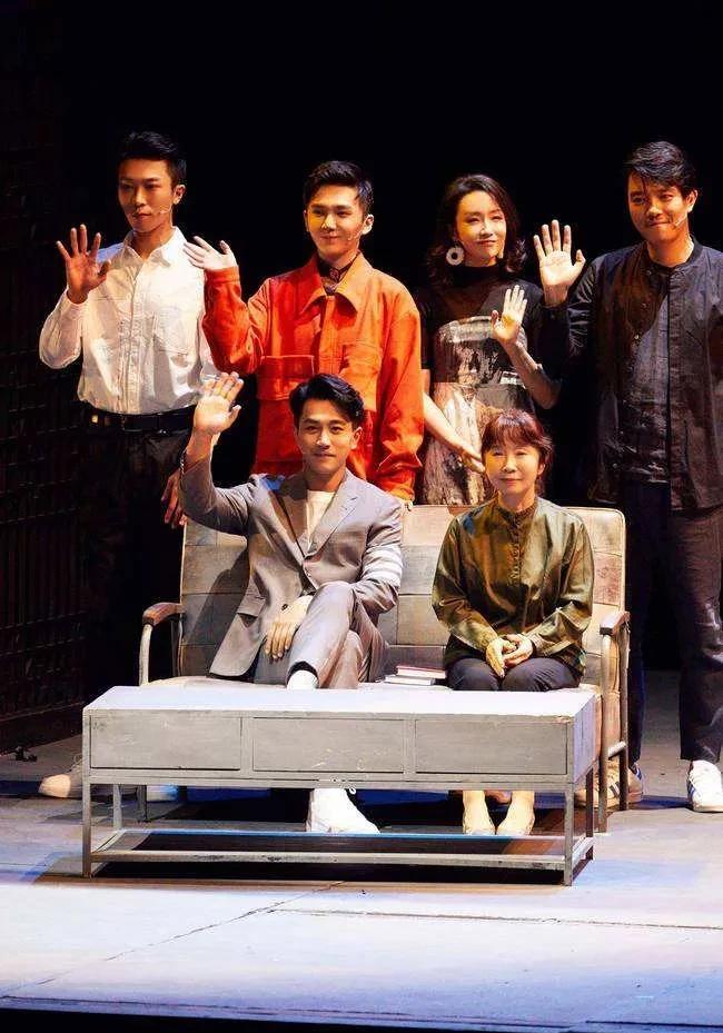 刘恺威话剧发布会刘恺威说,周萍在大家印象中是非常复杂的一个角色,我