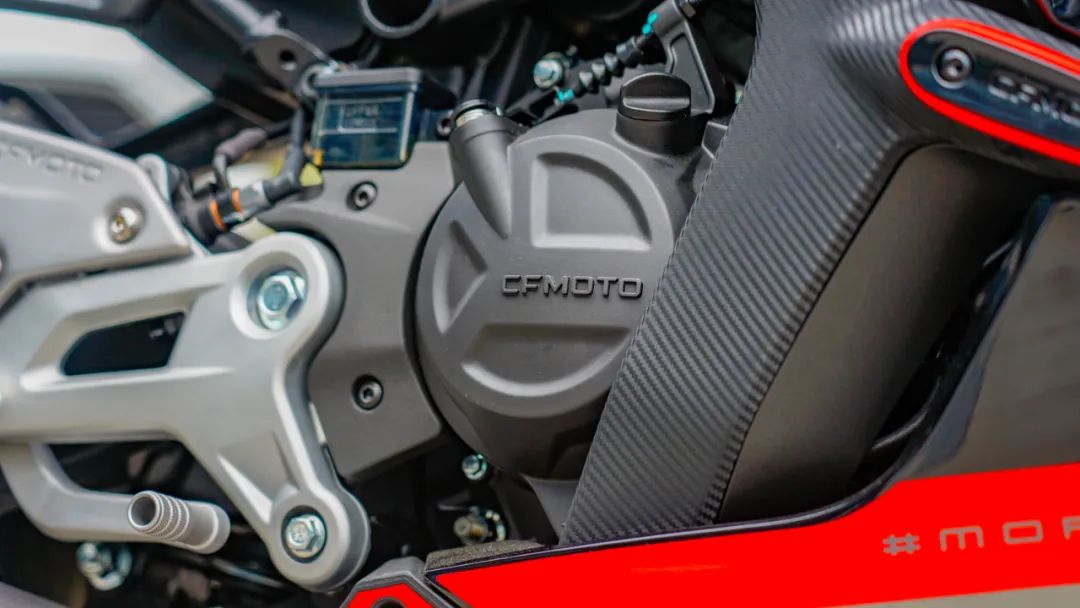 看起来确实香春风450sr静态解析