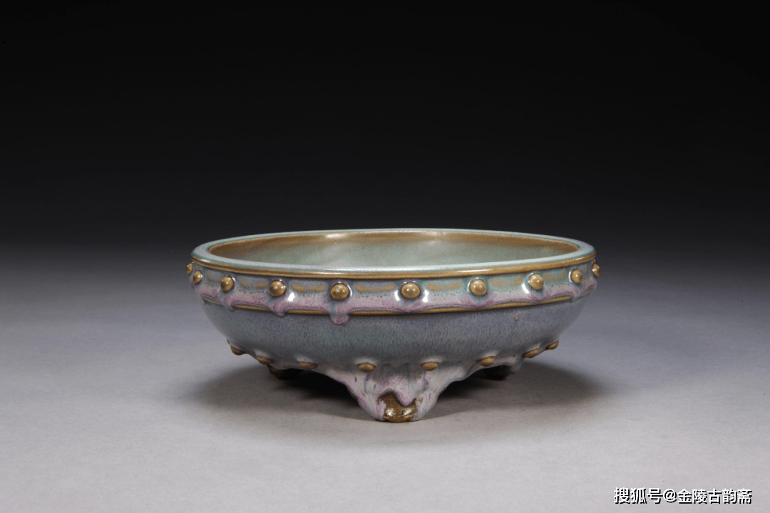 元/明初 钧窑天蓝仰钟式花盆钧窑天青釉花盆 「六」字款(已磨)|北京