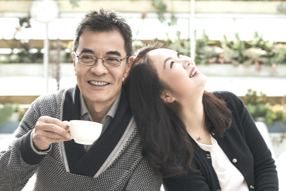 幸福到万家演员亲属迟蓬的丈夫是导演刘威的妻子是化妆师