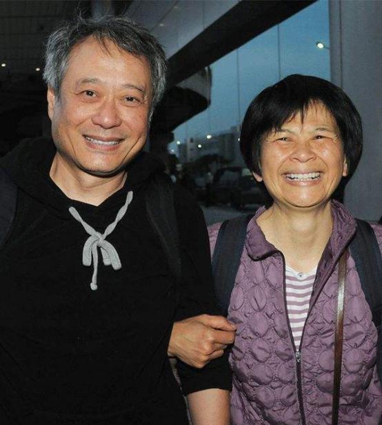 李安导演成名后,用一辈子感谢妻子当年的不离不弃