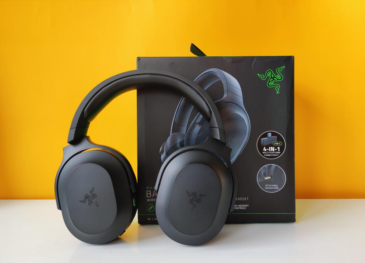 多平台自由切换,四合一无线游戏耳机——razer雷蛇梭鱼x体验_mm