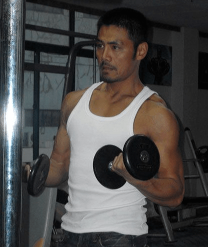 刘奕君的臀,谭凯的胸,张丰毅的腹肌,原来内娱男星的身材这么好_陈道明