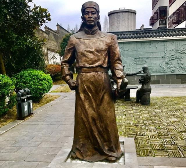 他是太平天国的"英王",被洪秀全委以重任,最终遭凌迟处死_陈玉成_清军