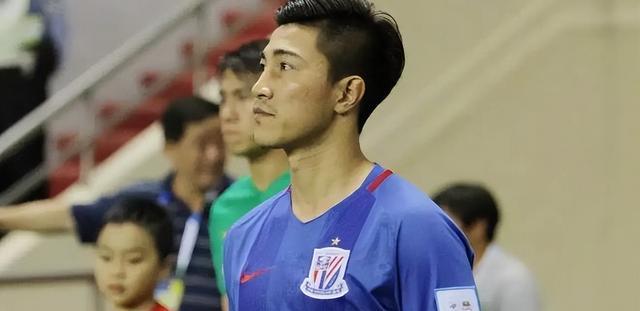 吴曦在申花遭遇重伤,两大替身浮出水面,一人曾号称中超加图索_孙世林