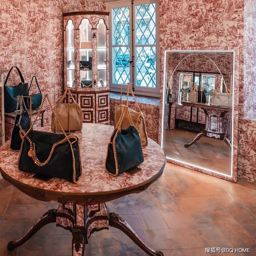 新品速递 英国皇室御用壁纸cole Son 22 满园春色 关得住 墙纸 Reverie 色调