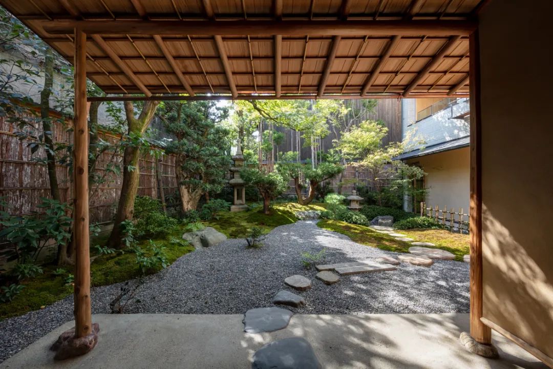 日式庭院住宅 打动心灵的自然美韵 设计的 花园 空间