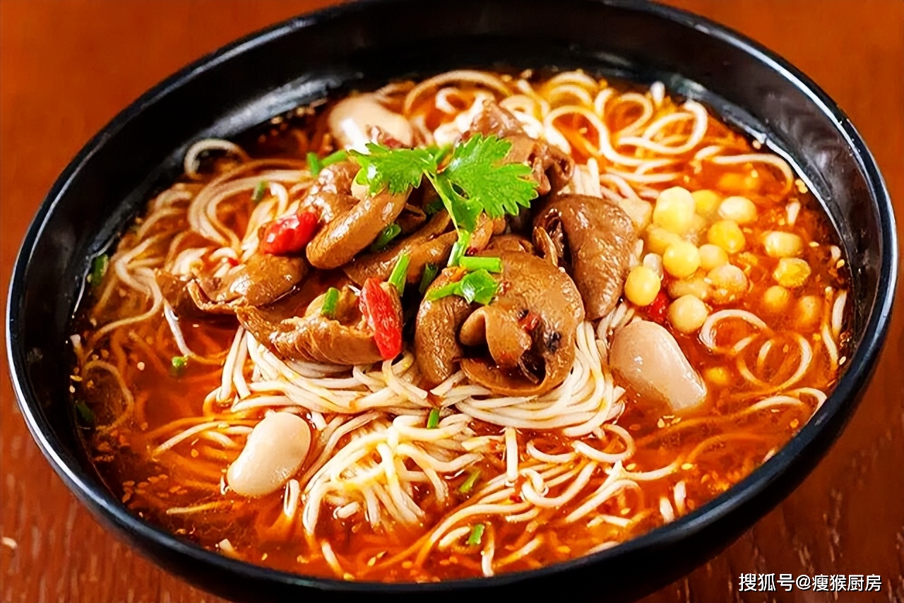 二:大肠面铜陵茶干其实早在明朝时期就有了,只不过当时的名气没有现在