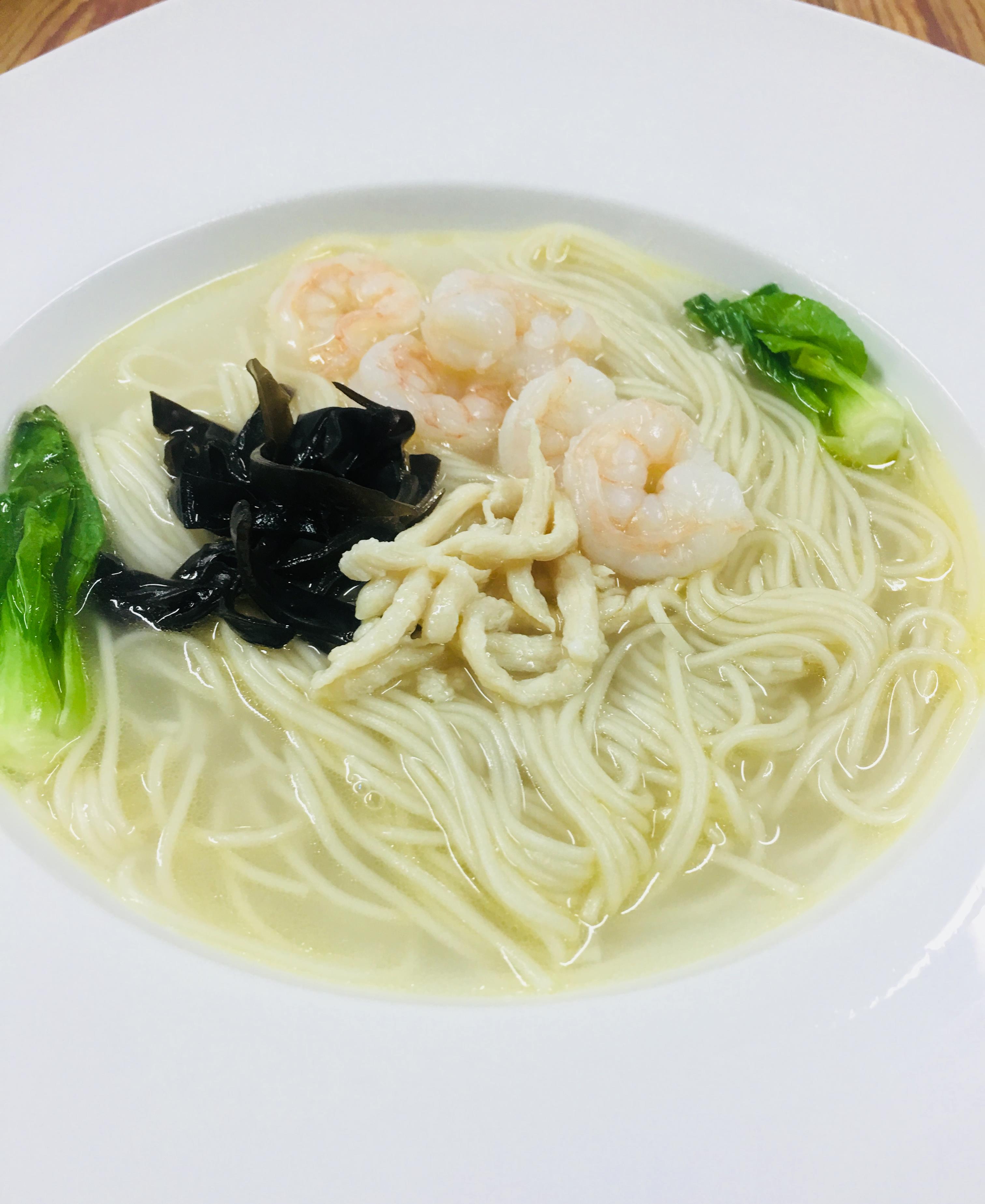 原创面点师教您做三鲜面条汤鲜味美好吃停不了嘴赶快试试吧