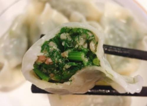 去男朋友家 未来婆婆用 它 包饺子 满脸不高兴 出锅吃30多个 父母 时候 什么