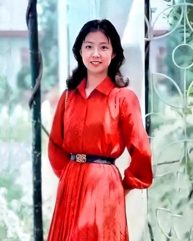 从银幕夫妻到现实夫妻,却难抵"七年之痒",遗憾_王伯昭_殷新_电影