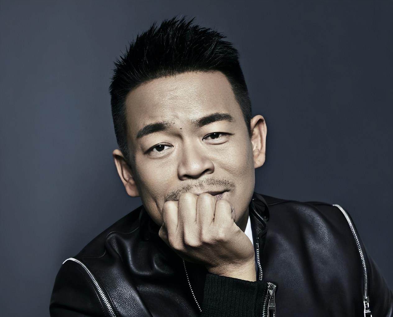 孙浩:26岁舞台走红,与杨坤结怨20年不说话,妻子身份至今是谜_王酩_中