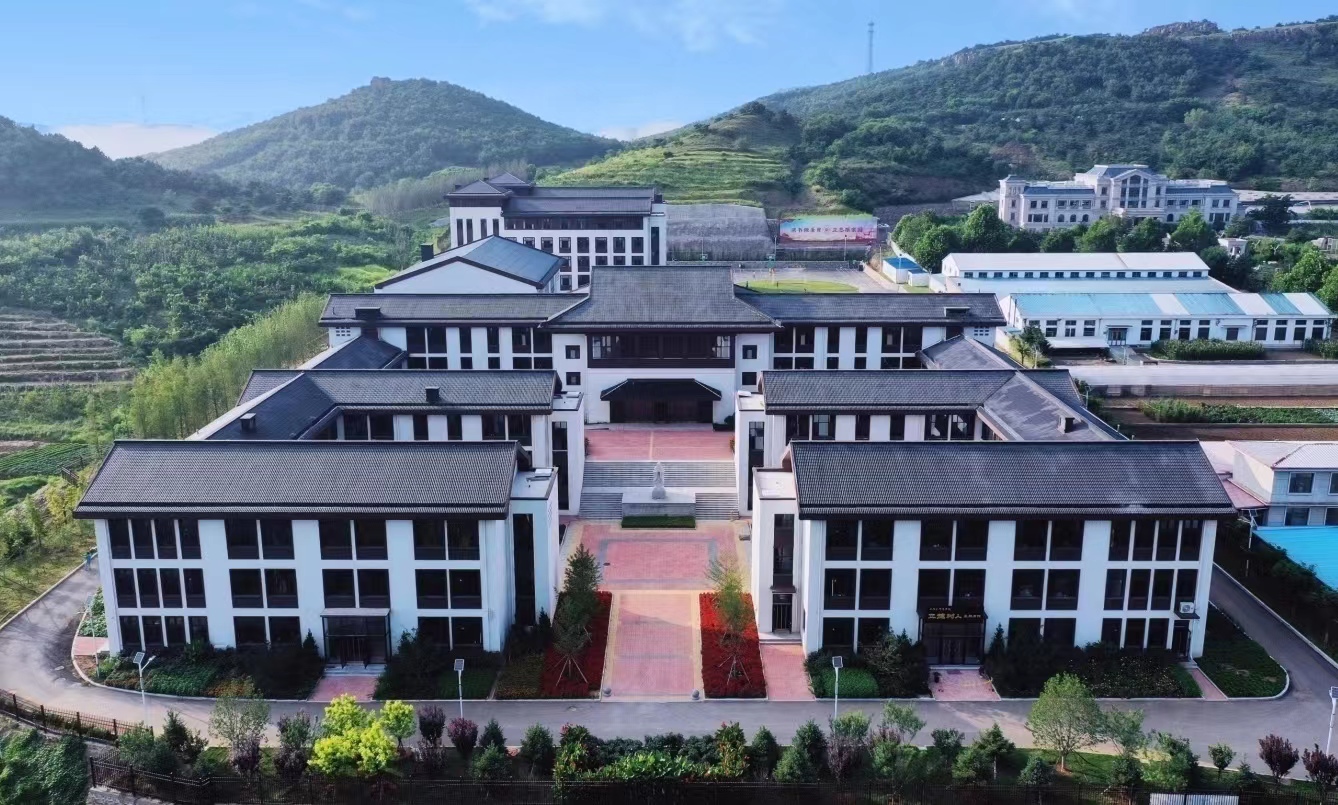 颇具特色的大连太阳谷华夏学校_教育_李显峰_树人