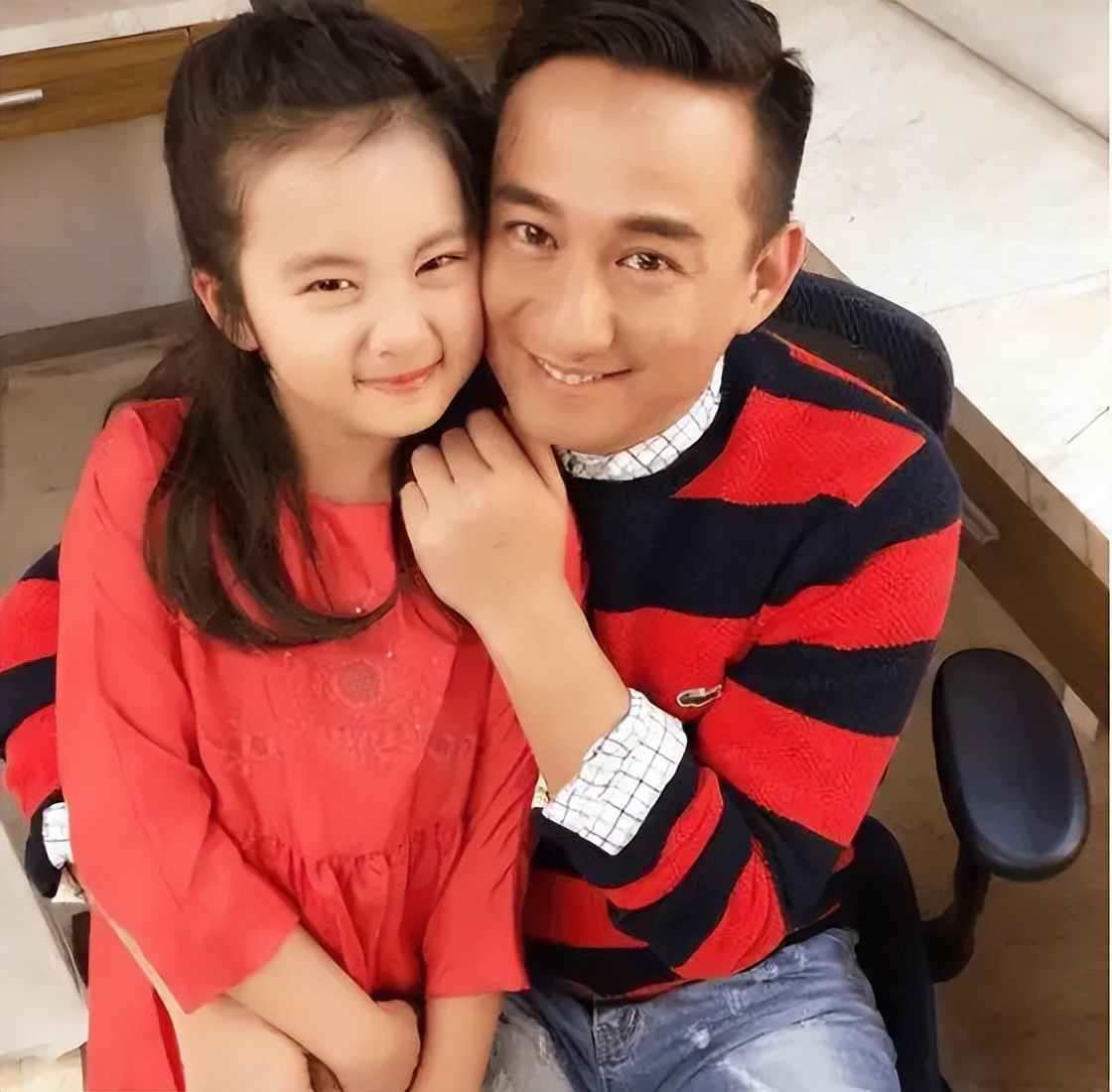 亿资产却很低调,在娱乐圈的人脉地位超乎你想象_张国荣_张艺兴_公司