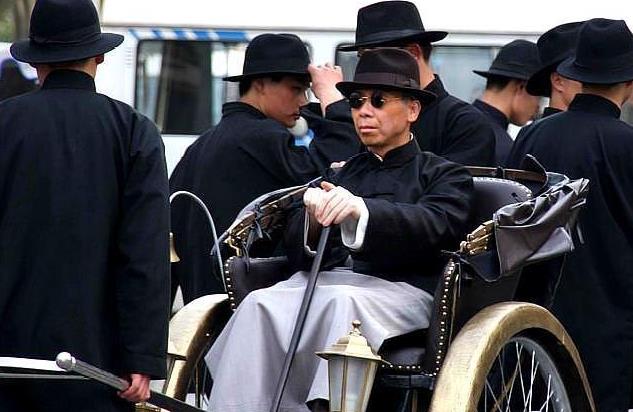 杜月笙_劫匪_恐惧