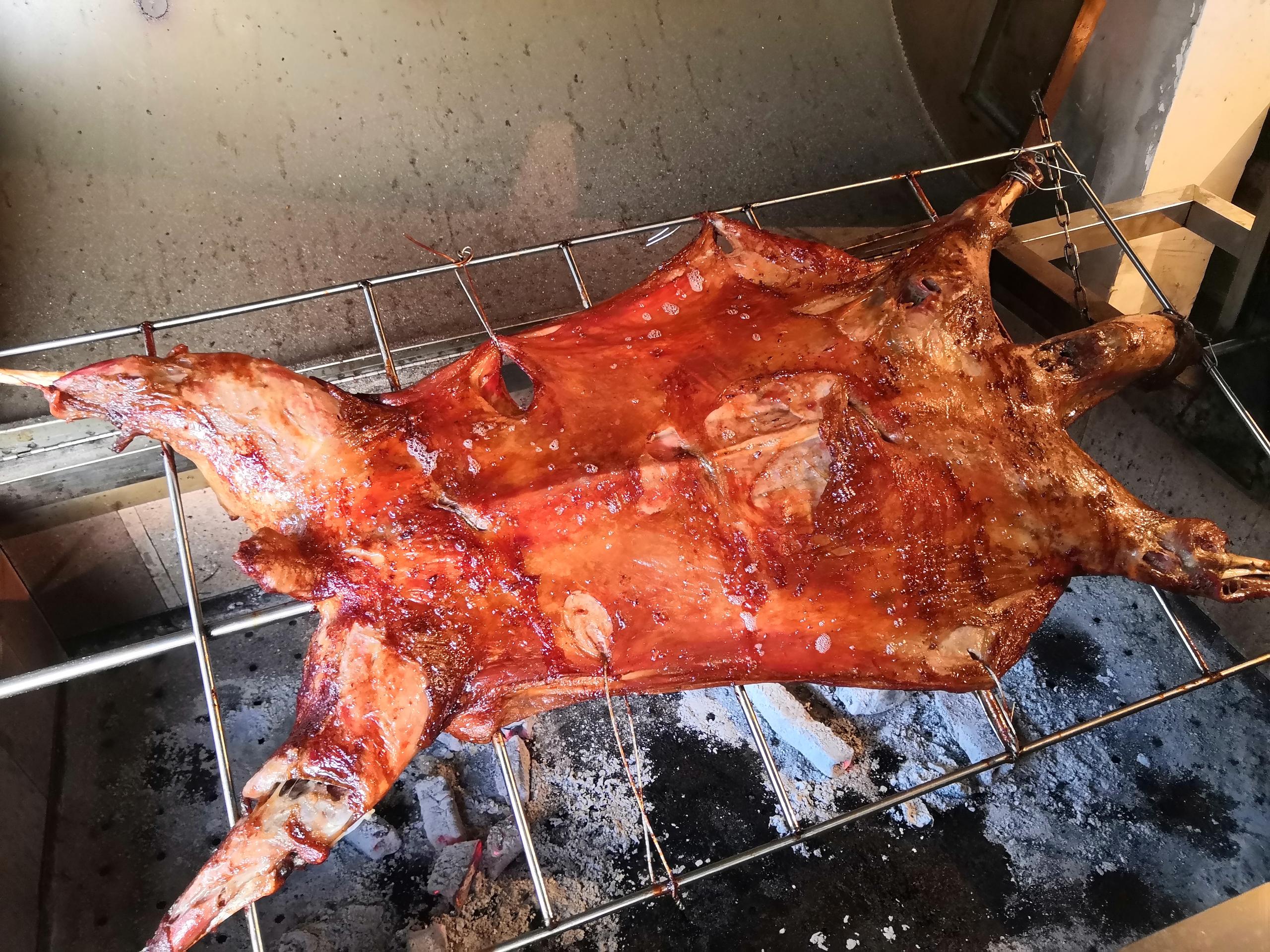 上海上门烤全羊服务好吃到根本停不下来快来体验吧