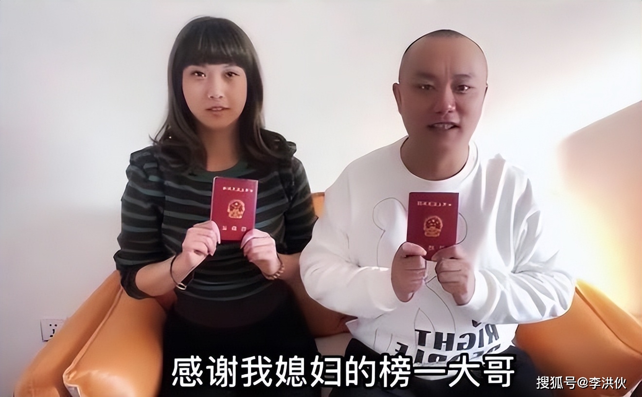 虽然乔碧萝殿下所有平台的账号都被封了,但是榜一大哥的心理阴影面积