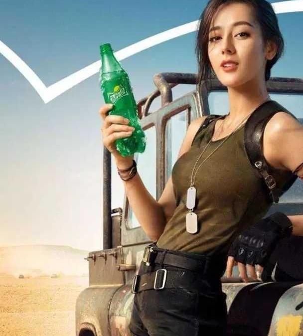 看到迪丽热巴代言雪碧的造型时,网友:活该她能一直红_明星_产品_李成